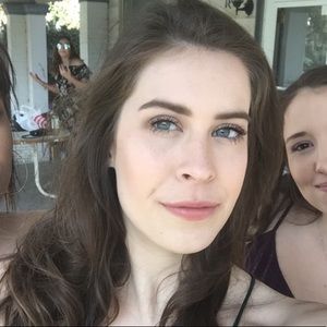 Meet your Posher, Hailey